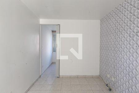 Sala de apartamento para alugar com 3 quartos, 53m² em Conjunto Residencial José Bonifácio, São Paulo