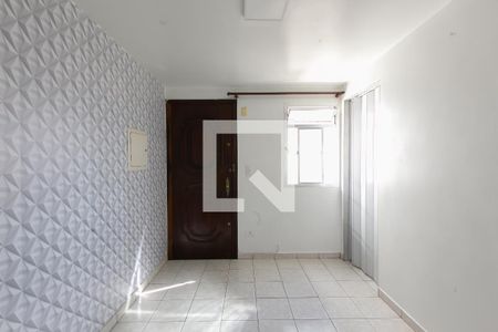 Sala de apartamento para alugar com 3 quartos, 53m² em Conjunto Residencial José Bonifácio, São Paulo