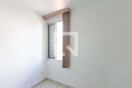 Quarto 1 de apartamento para alugar com 3 quartos, 53m² em Conjunto Residencial José Bonifácio, São Paulo