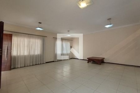 Sala de Estar de casa à venda com 3 quartos, 300m² em Vila Santo Henrique, São Paulo