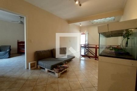 Sala 1o Andar de casa à venda com 3 quartos, 300m² em Vila Santo Henrique, São Paulo