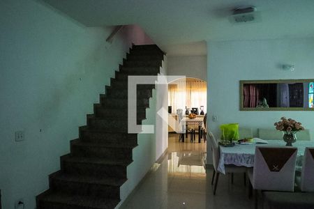 Sala de casa à venda com 3 quartos, 200m² em Vila Rosália, Guarulhos