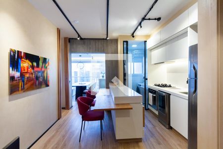Sala/Cozinha de apartamento à venda com 1 quarto, 54m² em Vila Nova Conceição, São Paulo