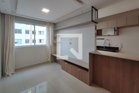 Sala de apartamento para alugar com 2 quartos, 44m² em Fundação da Casa Popular, Campinas