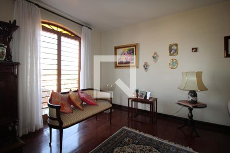 Sala de casa à venda com 3 quartos, 360m² em Vila Brandina, Campinas