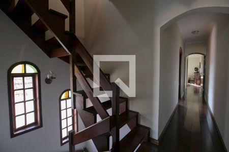 Escada de casa à venda com 5 quartos, 450m² em Vila Esperança, São Paulo
