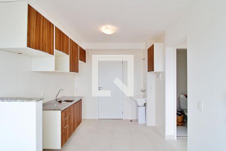 Sala/Cozinha de apartamento para alugar com 2 quartos, 33m² em Parque Munhoz, São Paulo