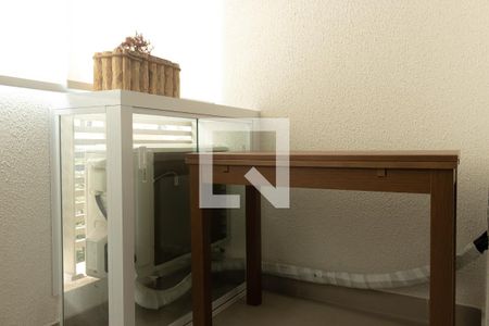 varanda de apartamento para alugar com 1 quarto, 25m² em Vila Madalena, São Paulo