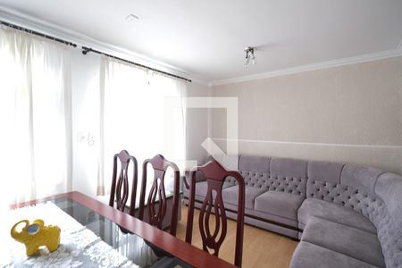 Sala de apartamento para alugar com 2 quartos, 59m² em Uberaba, Curitiba