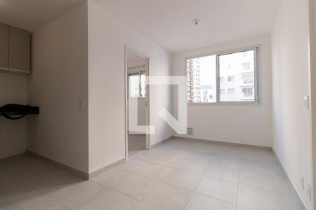 Sala/ cozinha de apartamento para alugar com 2 quartos, 34m² em Jardim Taquaral, São Paulo