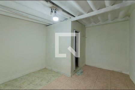Suíte de casa à venda com 2 quartos, 80m² em Jardim Três Marias, São Paulo