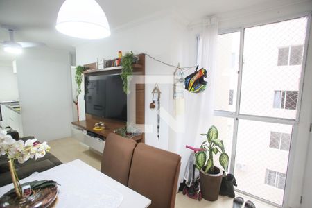 Sala de apartamento para alugar com 2 quartos, 50m² em Curicica, Rio de Janeiro