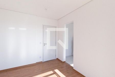 Sala de apartamento para alugar com 2 quartos, 48m² em Padroeira, Osasco