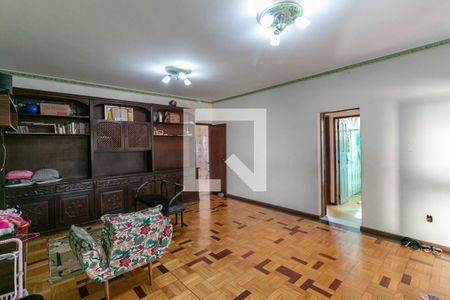Sala de casa à venda com 4 quartos, 200m² em Jardim Industrial, Contagem