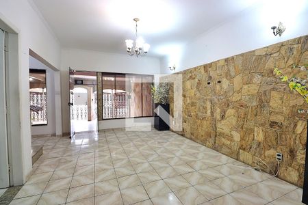 Sala de casa para alugar com 3 quartos, 332m² em Vila Camilópolis, Santo André