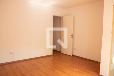 Quarto 1 de casa para alugar com 4 quartos, 120m² em Vila Mazzei, São Paulo