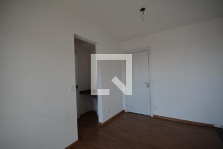 Sala de apartamento para alugar com 1 quarto, 33m² em Vista Alegre, Rio de Janeiro