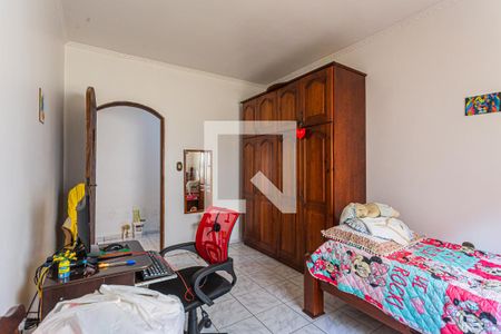 Quarto 1 de casa à venda com 4 quartos, 390m² em Vila Vitoria, Santo André
