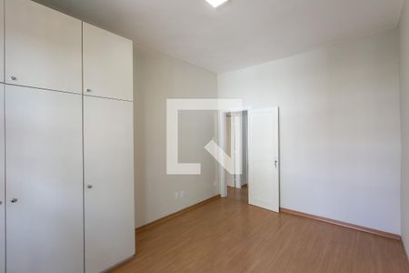 Quarto 2 de apartamento para alugar com 3 quartos, 110m² em Santo Antônio, Belo Horizonte