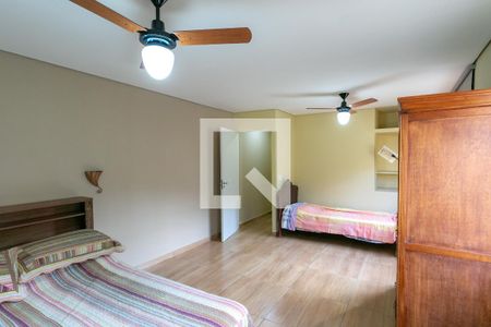 Quarto de casa para alugar com 1 quarto, 50m² em Santa Efigênia, Belo Horizonte