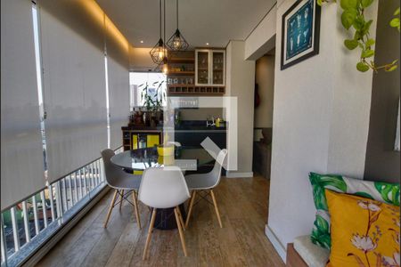 Varanda de apartamento à venda com 2 quartos, 68m² em Cambuci, São Paulo