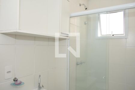 Banheiro de apartamento à venda com 2 quartos, 52m² em Jardim das Tulipas, Jundiaí