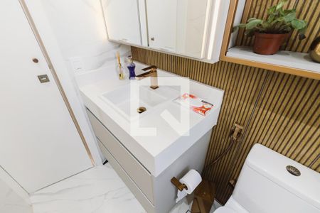 Banheiro de apartamento à venda com 1 quarto, 36m² em Barra Funda, São Paulo