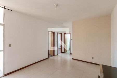 Sala de apartamento para alugar com 3 quartos, 66m² em Arvoredo, Contagem