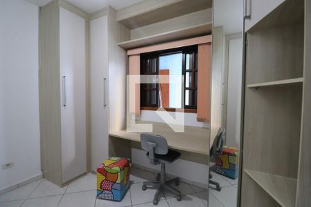 Quarto 1 de casa para alugar com 3 quartos, 73m² em Jardim Presidente Dutra, Guarulhos