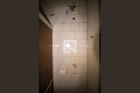 Banheiro de apartamento à venda com 1 quarto, 50m² em Cristal, Porto Alegre