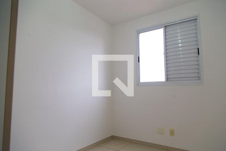 Quarto 1 de apartamento para alugar com 2 quartos, 48m² em Jardim Floresta, São Paulo