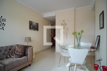 Apartamento à venda com 60m², 2 quartos e 2 vagasSala