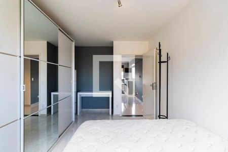 Quarto de apartamento à venda com 1 quarto, 40m² em Vila Mariana, São Paulo