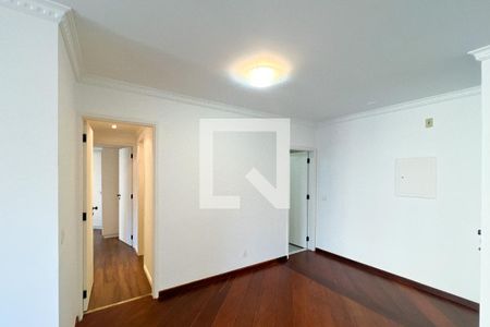 Sala de apartamento para alugar com 2 quartos, 80m² em Vila Olímpia, São Paulo