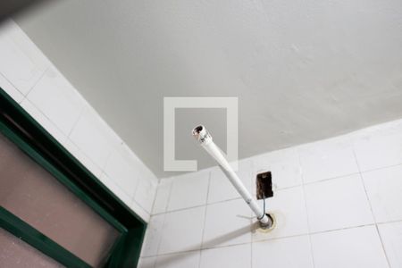 Banheiro de kitnet/studio para alugar com 1 quarto, 44m² em Centro, Ribeirão Preto