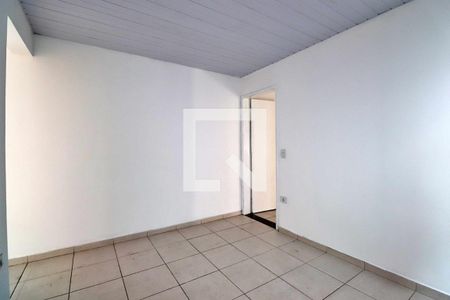 Sala de casa para alugar com 1 quarto, 50m² em Jardim Santo Alberto, Santo André