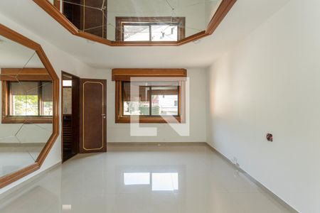 Casa para alugar com 1080m², 7 quartos e 8 vagas Casa para alugar com 1080m², 7 quartos e 8 vagasSuite