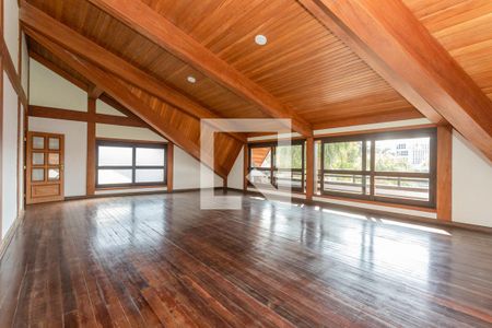 Casa para alugar com 1080m², 7 quartos e 8 vagas Casa para alugar com 1080m², 7 quartos e 8 vagasSalao Superior