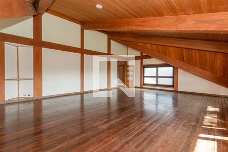 Casa para alugar com 1080m², 7 quartos e 8 vagas Casa para alugar com 1080m², 7 quartos e 8 vagasSalao Superior