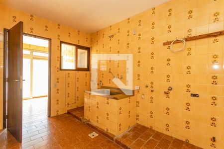 Casa para alugar com 1080m², 7 quartos e 8 vagas Casa para alugar com 1080m², 7 quartos e 8 vagasÁrea de Serviço