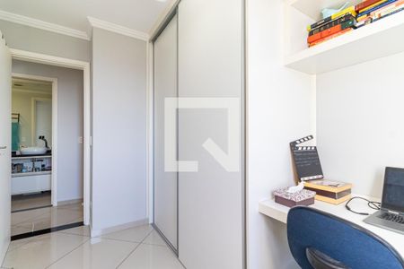 Quarto 1 de apartamento à venda com 2 quartos, 56m² em Interlagos, São Paulo