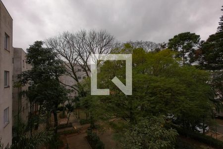 Quarto _ Vista de apartamento para alugar com 2 quartos, 47m² em Jardim Helga, São Paulo