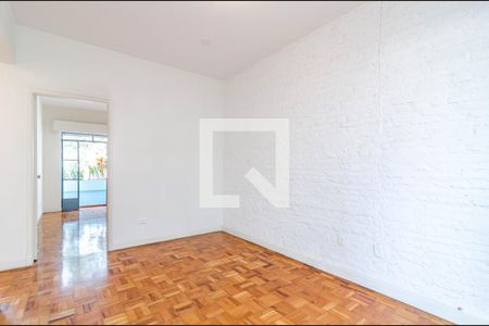 Sala de apartamento à venda com 2 quartos, 76m² em Pinheiros, São Paulo