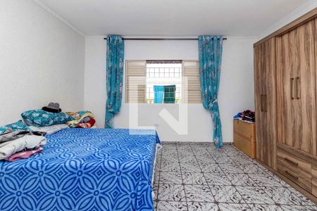 Suíte 1 de casa para alugar com 4 quartos, 220m² em Parque Continental Ii, Guarulhos
