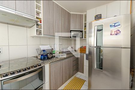 Apartamento à venda com 50m², 2 quartos e 1 vaga Apartamento à venda com 50m², 2 quartos e 1 vagaCozinha