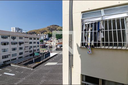 Vista de apartamento à venda com 2 quartos, 50m² em Largo do Barradas, Niterói