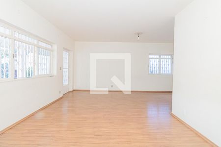 Sala de casa para alugar com 4 quartos, 400m² em Vila Irmãos Arnoni, São Paulo