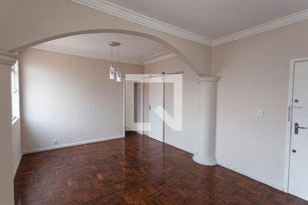 Sala de apartamento à venda com 3 quartos, 96m² em Colégio Batista, Belo Horizonte