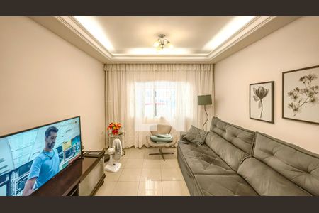 Sala de casa à venda com 4 quartos, 150m² em Vila São Pedro, São Paulo