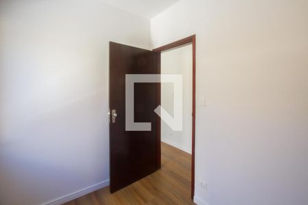 Quarto 2 de casa à venda com 3 quartos, 125m² em Jardim Caravelas, São Paulo